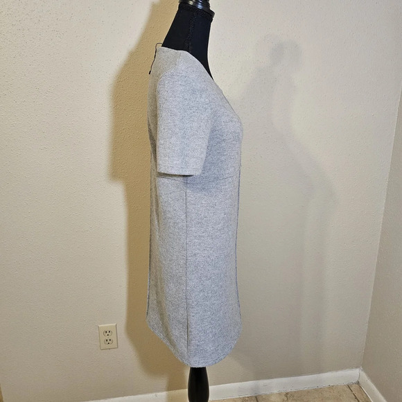 Gray Short Sleeve Women's Dress - Picture 4 of 6